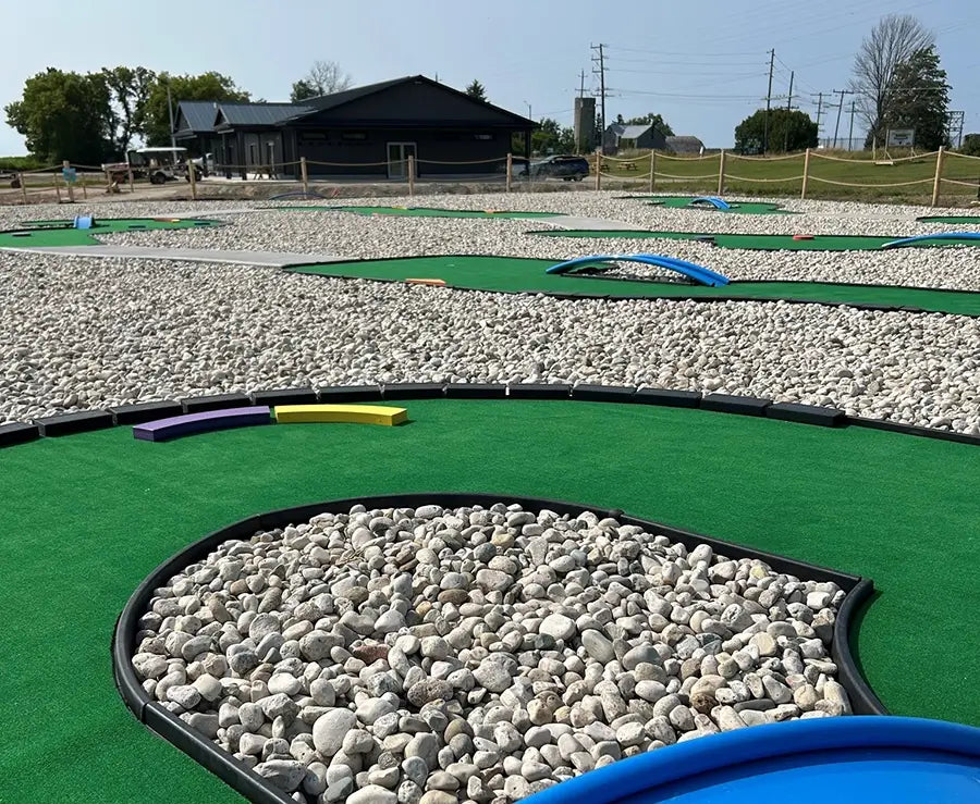 Mini Links Anywhere Links Junior Miniature Golf Course
