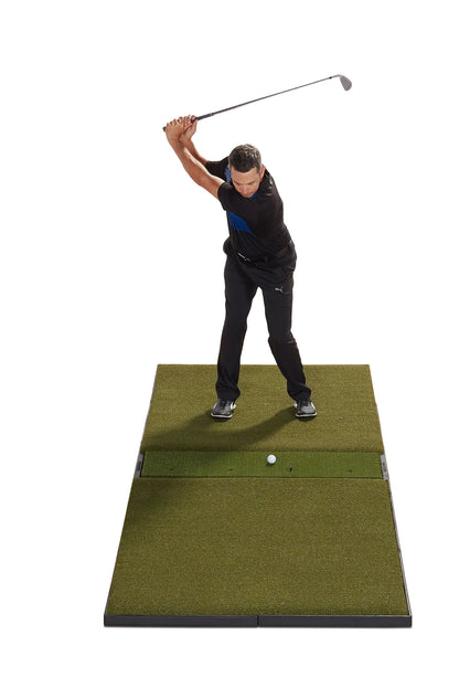 Fiberbuilt Grass Series Studio Golf Mat - Center Hitting - 9'x4'