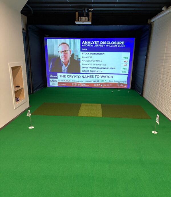 Big Moss Pure Flight Golf Hitting Mat (4’x9′ Center Hitting)