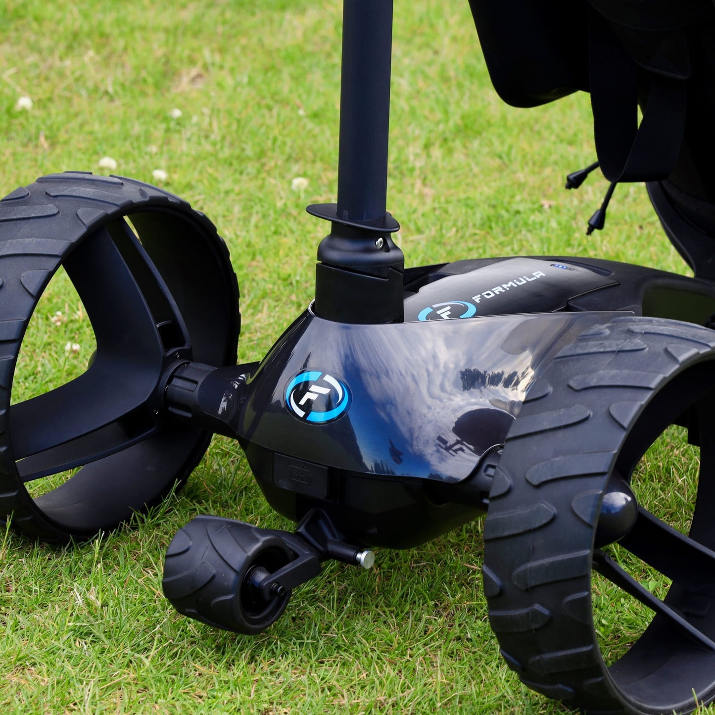 Cart Tek Formula Remote Golf Trolley