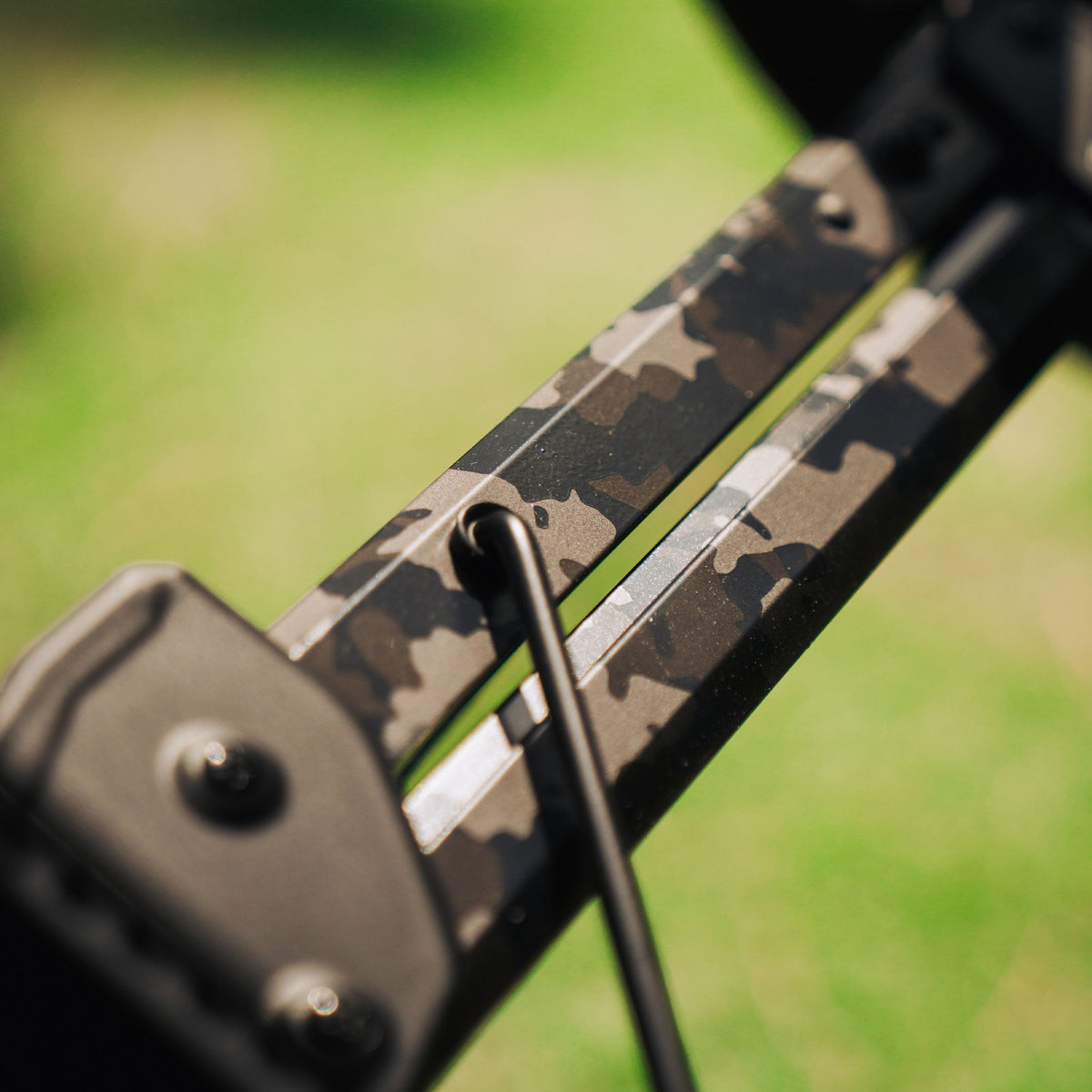 Stealth Camo LTD Bag Boy Nitron frame close-up