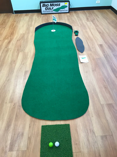 Big Moss Original V2 Golf Putting Green - 3'x9'