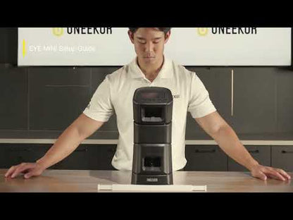 Uneekor Eye Mini Golf Simulator